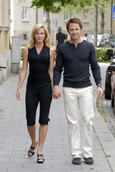 Rebecca Staab, William deVry