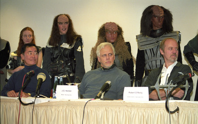 George Takei, J.G. Hertzler, Robert O'Reilly mit Klingonen