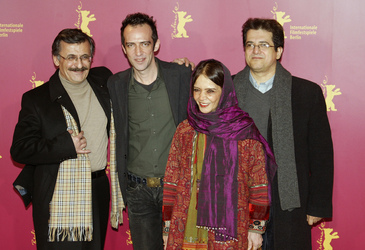 Mohammad Mehdi Dadgoo, Rafi Pitts, Malak D. Khazai, Hassan Hassandoost