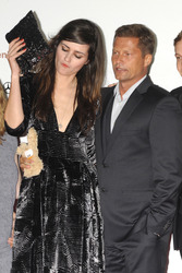 Nora Tschirner, Til Schwieger