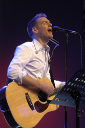 Bryan Adams