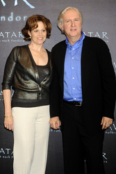Sigourney Weaver, James Cameron