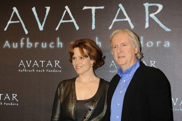 Sigourney Weaver, James Cameron