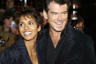 Halle Berry, Pierce Brosnan