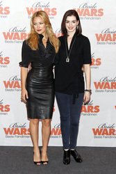 Kate Hudson, Anne Hathaway