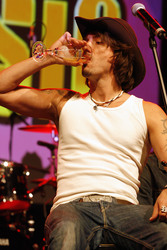 Alec 'Boss Burns' Völkel (The BossHoss)