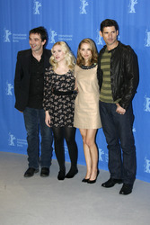 Justin Chadwick, Scarlett Johansson, Natalie Portman, Eric Bana
