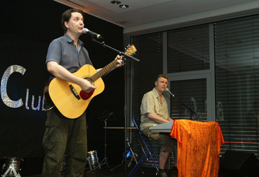 Nico Walser, Wolfgang Grieger