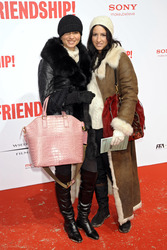 Minu Barati-Fischer mit Mina Thiel