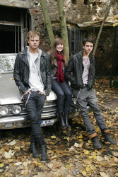 Wilson Gonzalez Ochsenknecht, Emilia Schüle, Jimi Blue Ochsenknecht