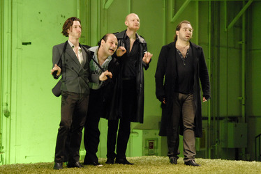 Mathias Znidarec, Roman Kanonik, Georgios Tsivanoglou, Christopher Nell