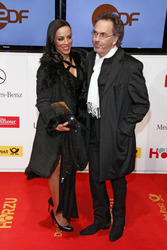 Hugo Egon Balder mit Freundin Sabah Meller