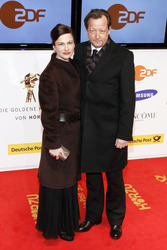 Matthias Brandt mit Ehefrau Sofia