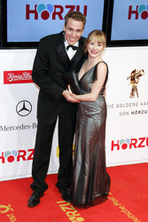 Jan van Weyde, Jasmin Schwiers