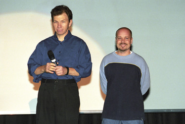 Max Grodénchik, Aron Eisenberg