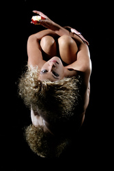 Mädchen mit Apfel / Girl with apple