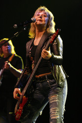 Suzi Quatro
