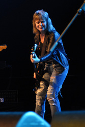 Suzi Quatro