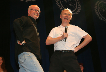 Gary Jones, Dean Haglund