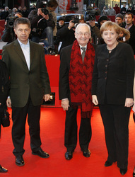 Joachim Sauer, Andrzej Wajda, Angela Merkel