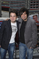 Nevio mit Bruder Flavio