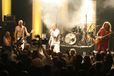 Tim Buktu, Stumpen, Nick Aragua, Buzz Dee