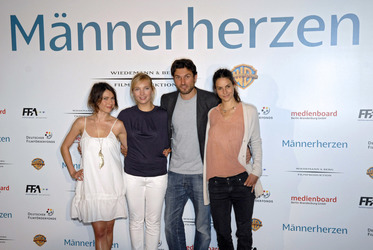 Jana Pallaske, Nadja Uhl, Regisseur Simon Verhoeven, Liane Forestieri