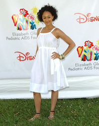 Tia Mowry