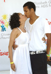 Tia Mowry, Pooch Hall