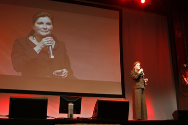 Kate Mulgrew