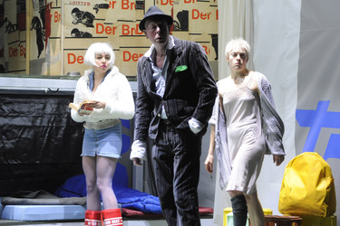 Laura Tratnik, Alexander Lang, Hanna Jürgens