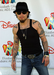 Dave Navarro
