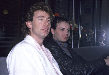 Pressekonferenz mit Sharpe & Numan in London