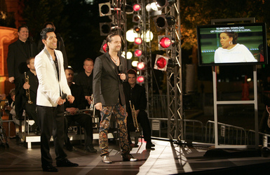 Oscar Loya, Alex Christensen, Oprah Winfrey