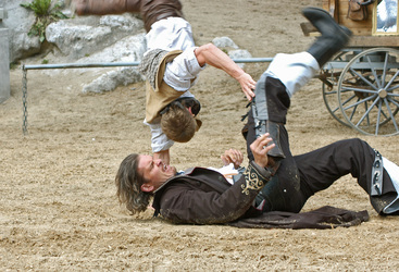 Götz Otto, Oliver Utrecht