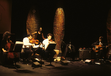 Konzert vom Penguin Cafe Orchestra in London