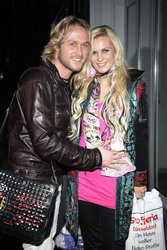 Nico Schwanz mit Freundin Juliett Giegler