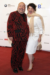 Dirk Bach, Gayle Tufts