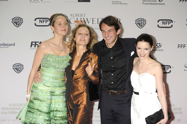 Jeanette Hain, Eleonore Weisgerber, Hans Werner Meyer, Jennifer Ulrich