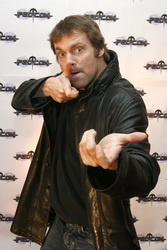 Michael Shanks
