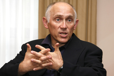 Armin Shimerman