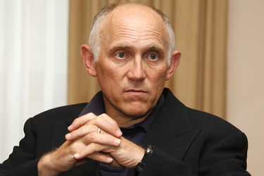 Armin Shimerman