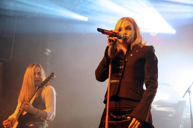 Uwe Hassbecker, Anna Loos (Silly)