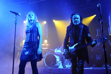 Anna Loos, Jäcki Reznicek (Silly)