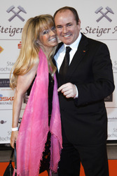 Wolfram Kons mit Gattin Angela van Moll