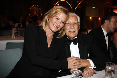 Suzanne von Borsody, Friedrich Schoenfelder