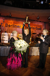 Reni Laur, Suzanne von Bosordy, Otfried Laur