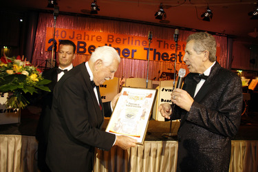 Friedrich Schoenfelder, Otfried Laur