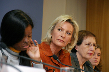 Hasina Akter, Sabine Christiansen, Heide Simonis