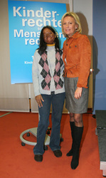 Hasina Akter, Sabine Christiansen